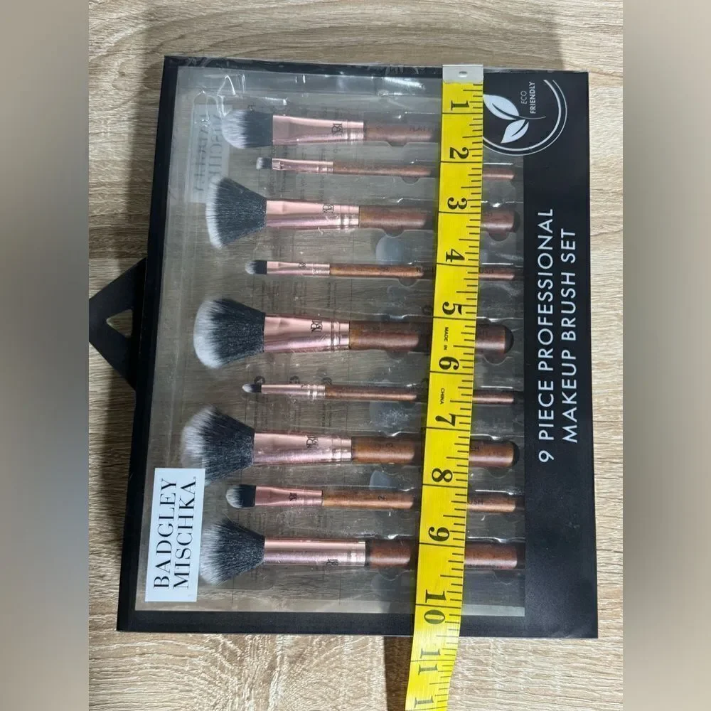 Badgley Mischka 9 Piece Professional MakeupBrush Set
